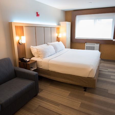 Holiday Inn Express Roslyn By Ihg Exterior photo